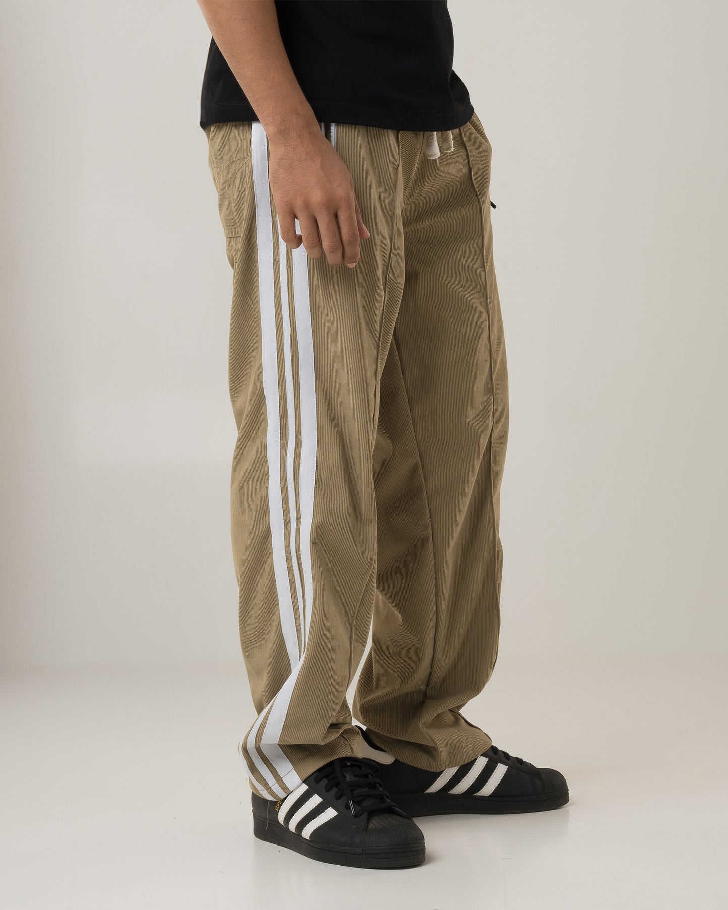 Athletic Corduroy Pants (Beige)