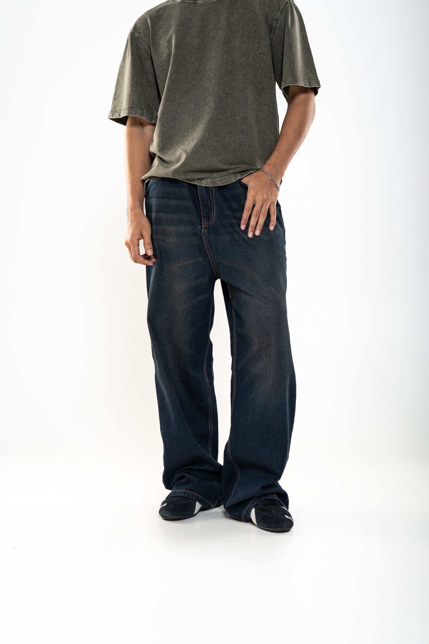 Baggy Fit Denim (Midnight Blue)
