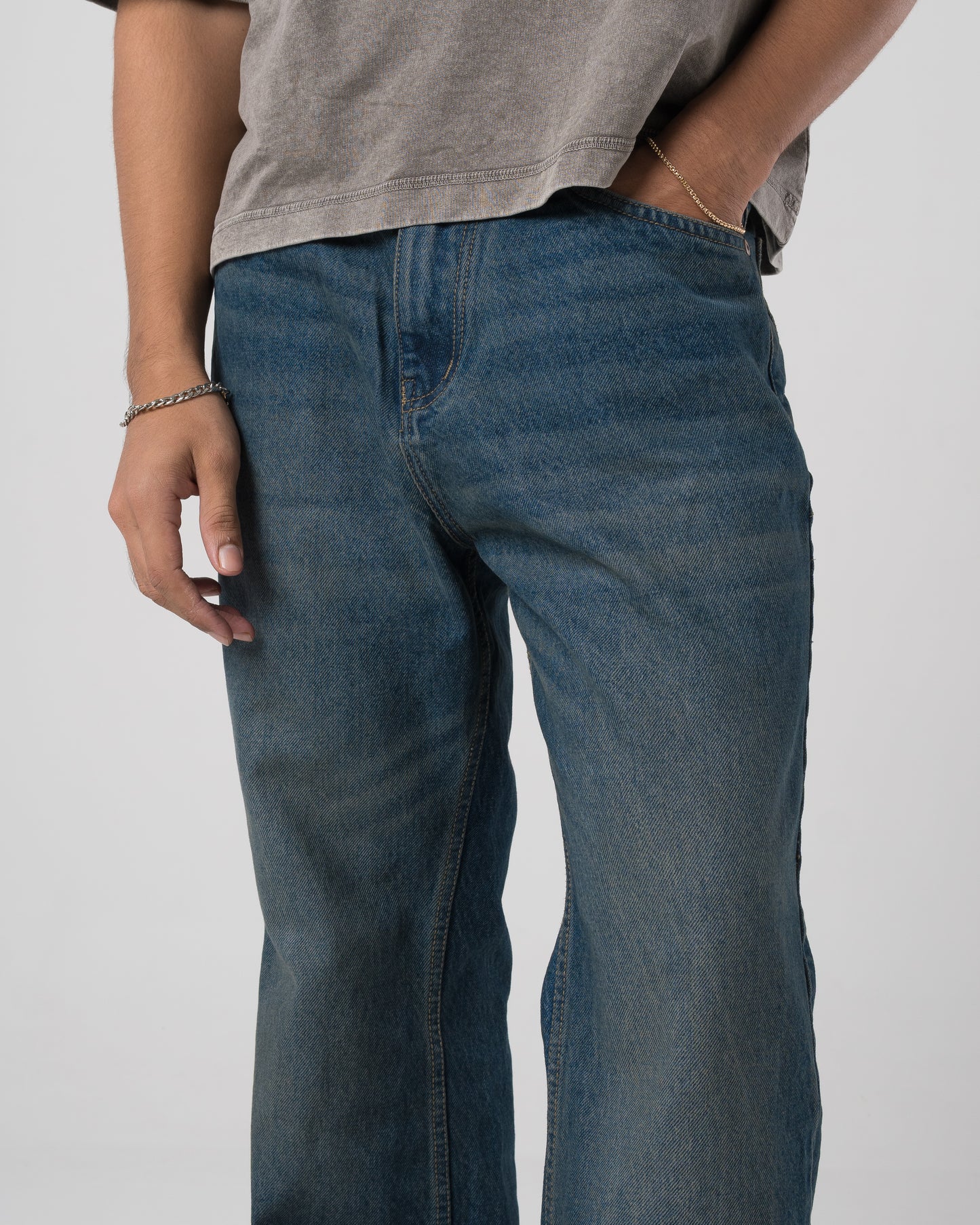 Vintage Bootcut Denim (Pigment Blue)