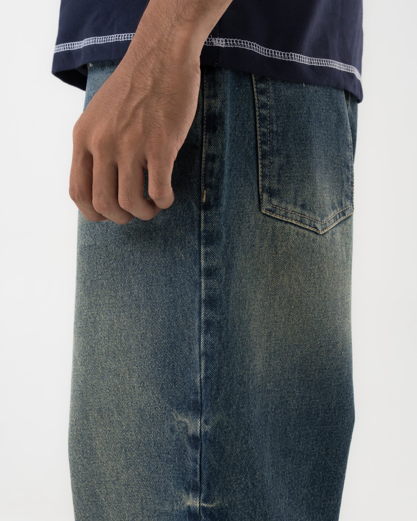 Baggy Fit Denim (Sun-faded Blue)