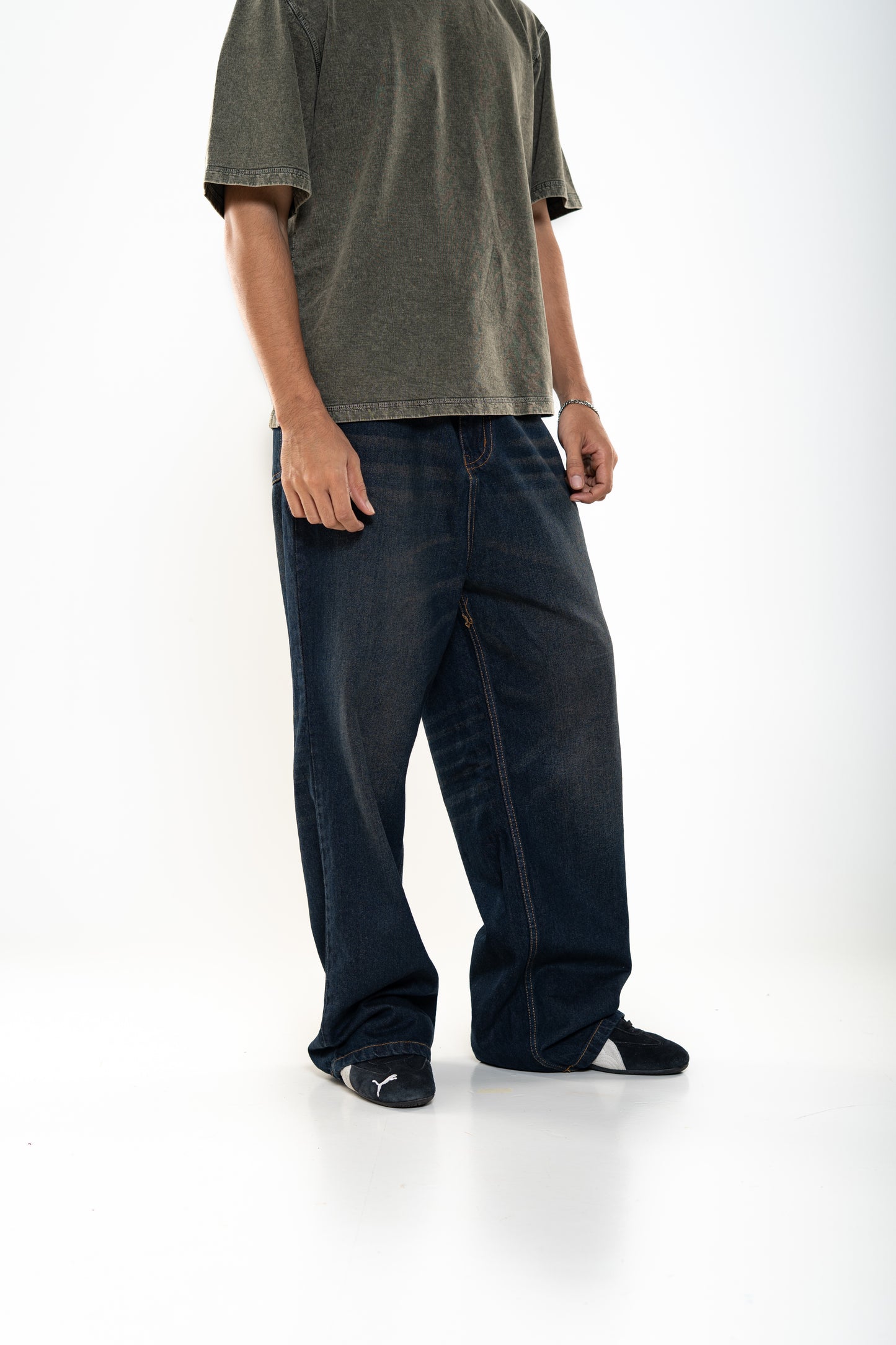 Baggy Fit Denim (Midnight Blue)