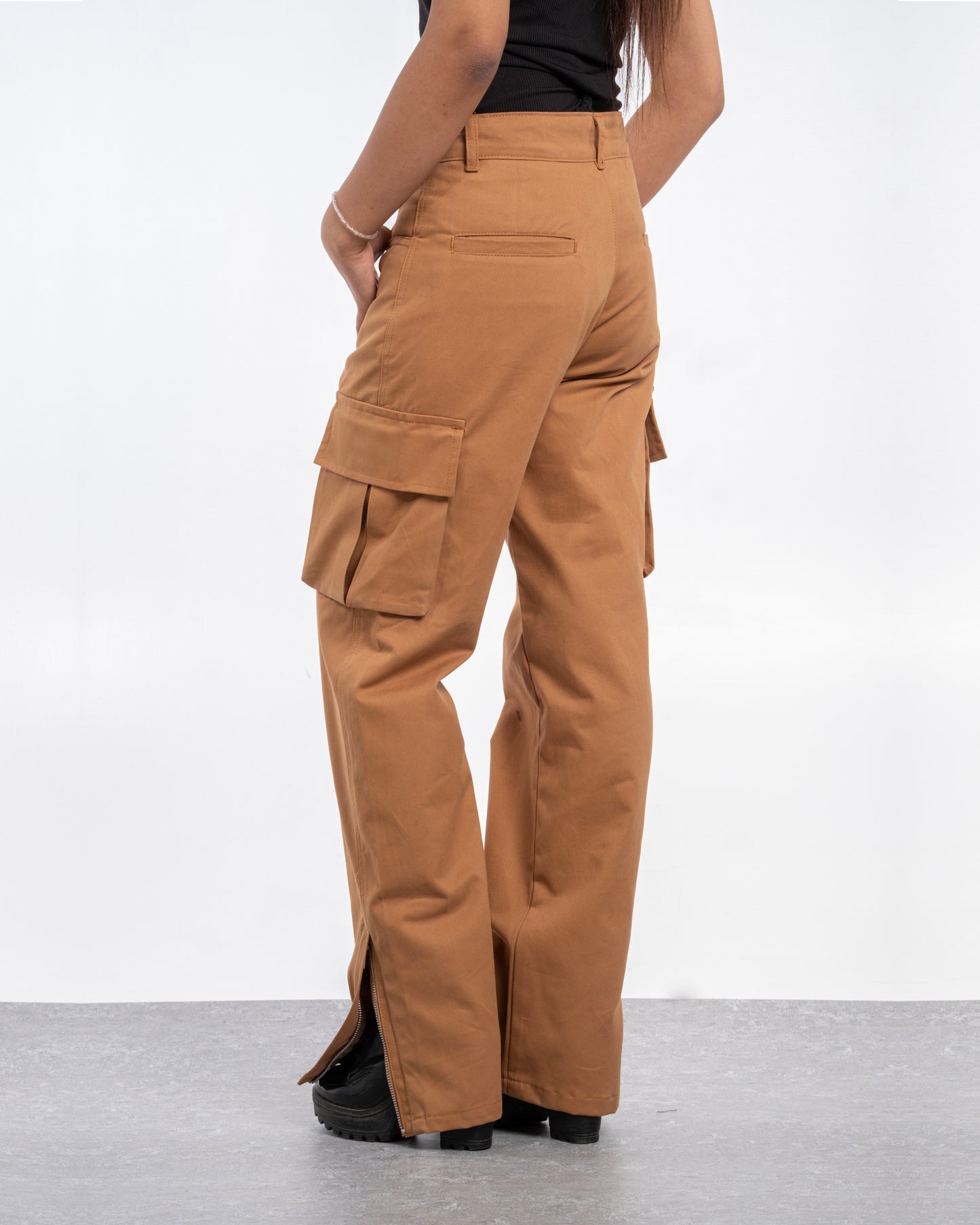 Straight Cargo Pants (Tan)