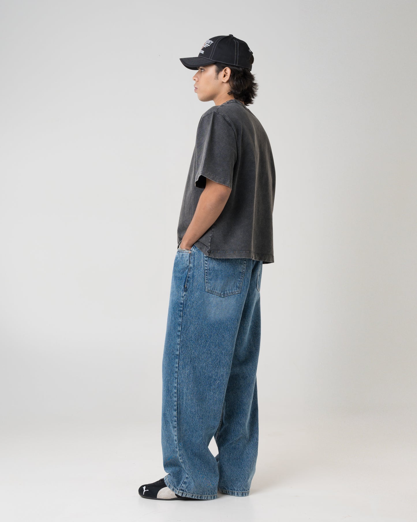 Baggy Fit Denim (Classic Blue)