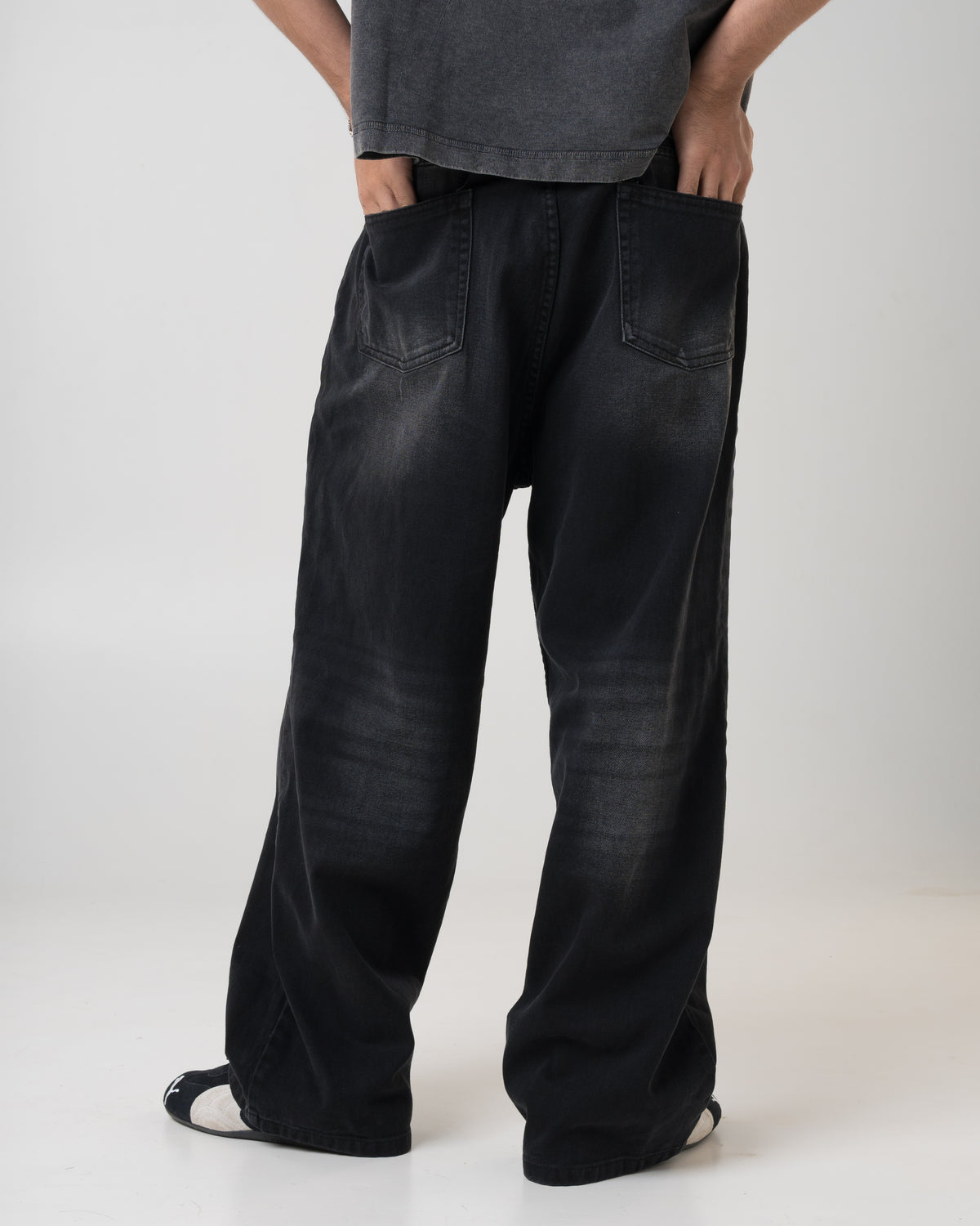 Untld Baggy Fit Denim (Black Rinse) - Image 5