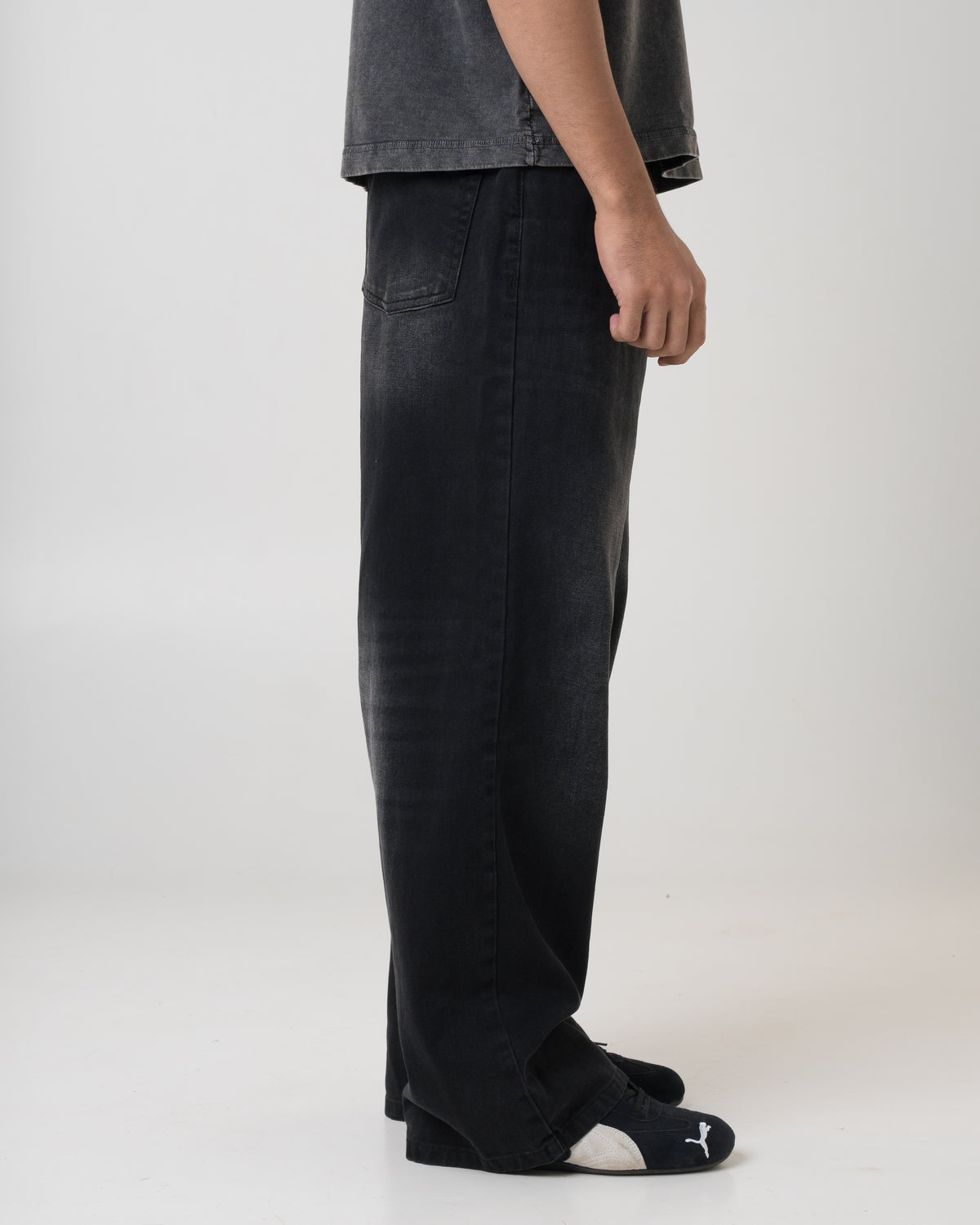 Untld Baggy Fit Denim (Black Rinse) - Image 4