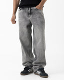 Straight Fit Jeans (Graphite)