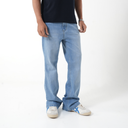 Wring Bootcut Denim (Light Blue)